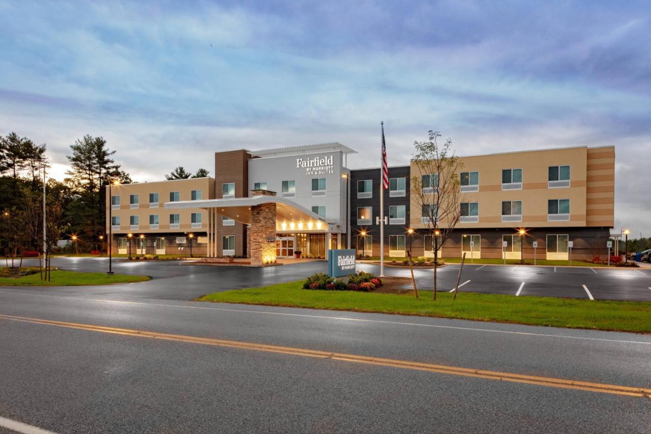 Fairfield Inn & Suites By Marriott Queensbury Glens Falls/Lake George Exterior photo